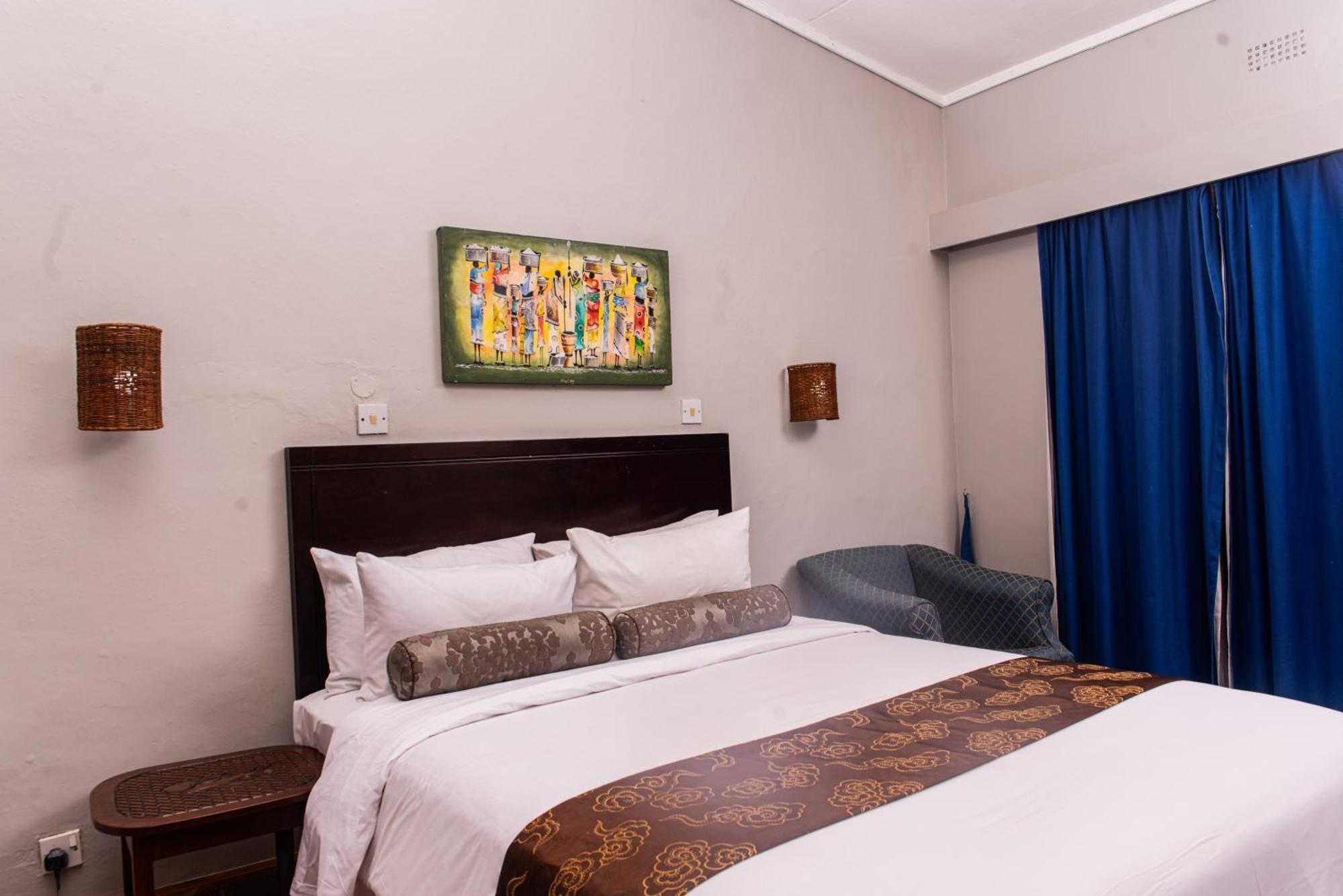 Sunbird Chintheche Hotel Nkhata Bay Exterior photo